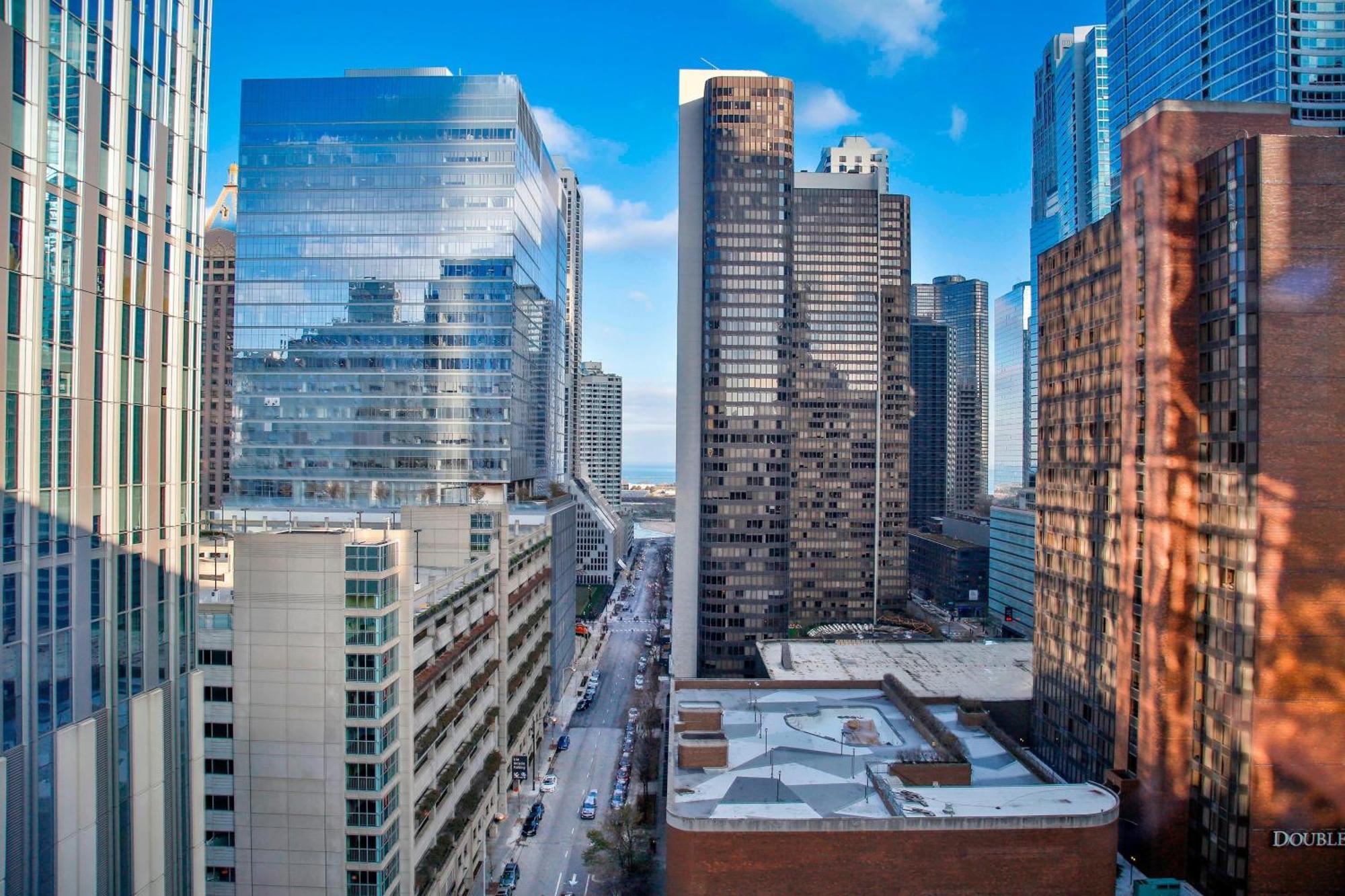 Aloft Chicago Mag Mile Hotel Exterior photo
