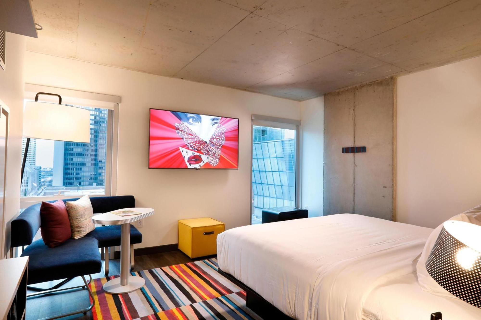 Aloft Chicago Mag Mile Hotel Exterior photo