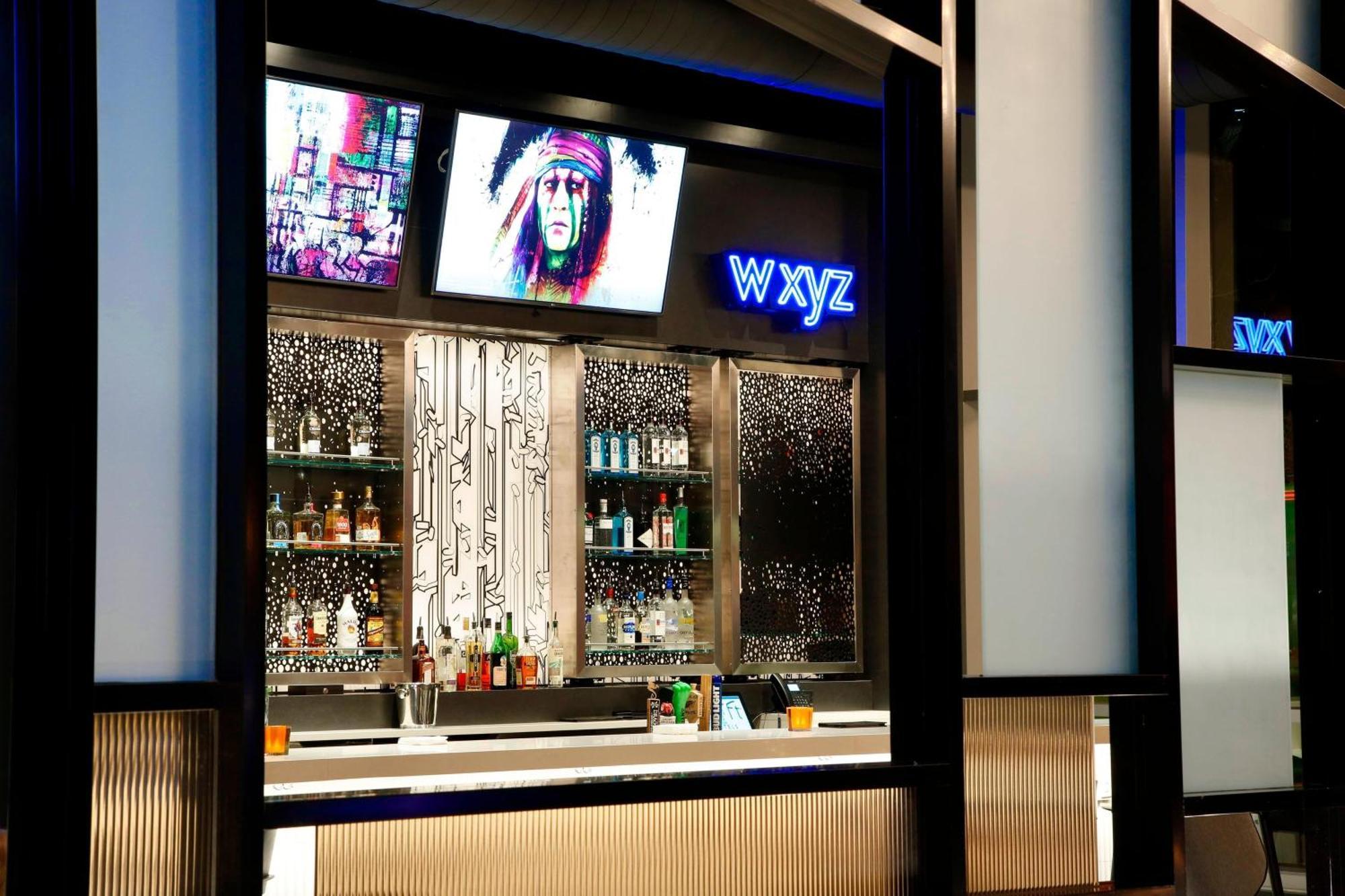 Aloft Chicago Mag Mile Hotel Exterior photo