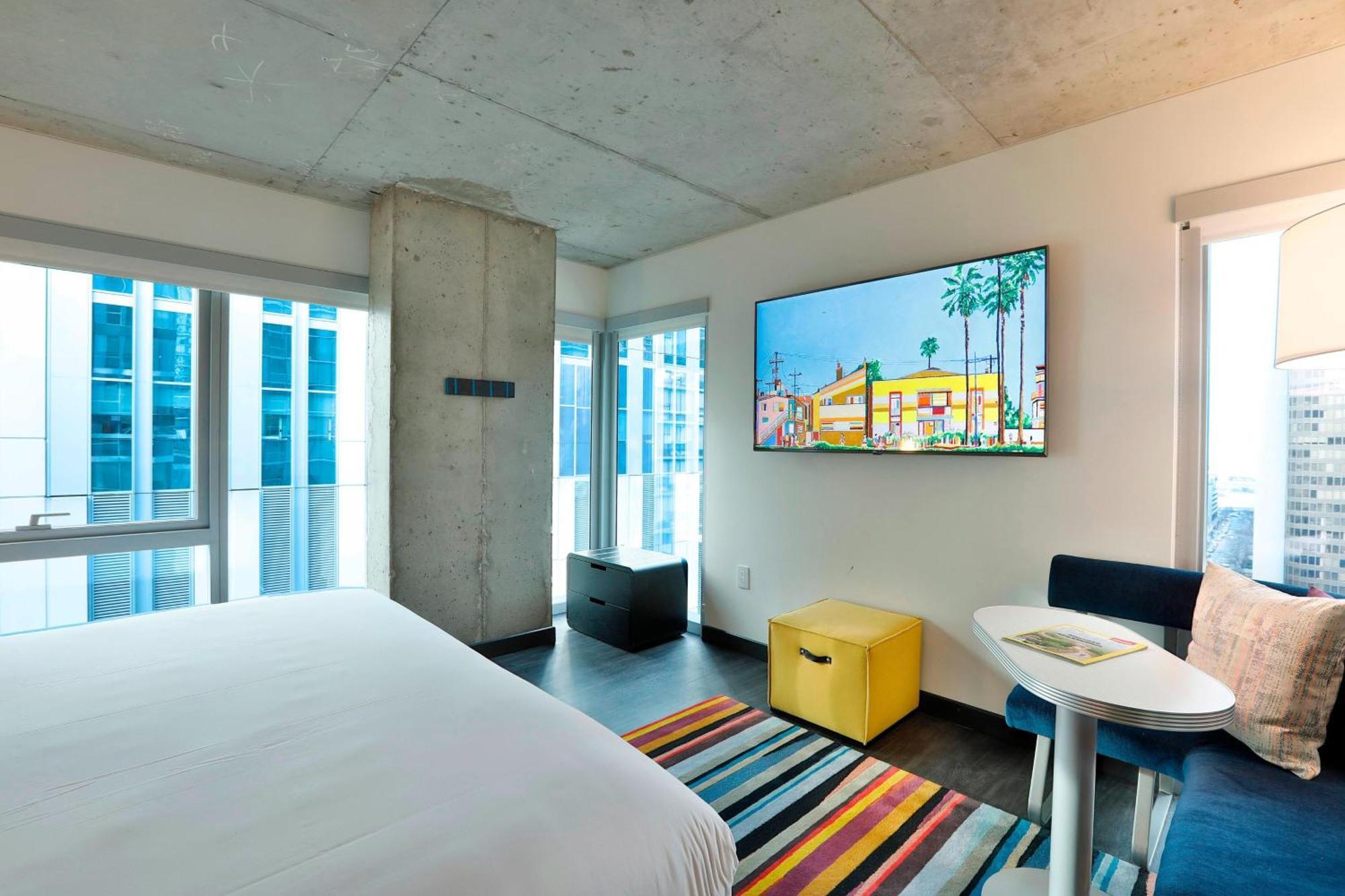 Aloft Chicago Mag Mile Hotel Exterior photo